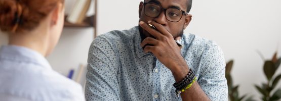 Como responder perguntas inesperadas na entrevista de emprego?