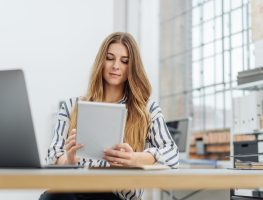 3 atitudes que atrapalham seu desenvolvimento profissional