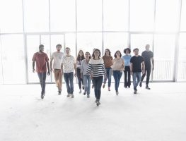 Quais são as principais dificuldades dos jovens no mercado de trabalho