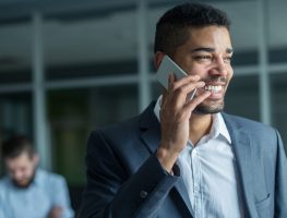 Entrevista por telefone: veja como se sair bem