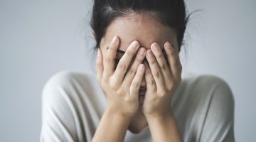 Mentir no currículo: vale a pena? Veja riscos e consequências