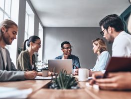 Você tem influência no trabalho? Saiba como desenvolver essa competência
